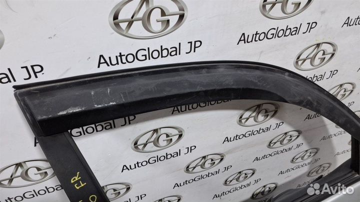 Дверь передняя правая Toyota RAV4