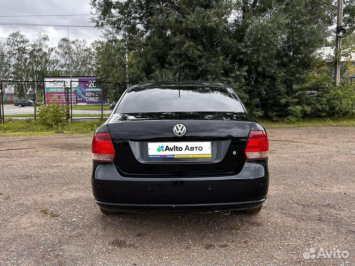 Volkswagen Polo 1.6 AT, 2013, 229 000 км