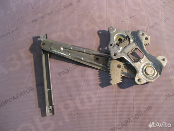 Механизмы стеклоподъёмников зад. дверей Ниссан Жук