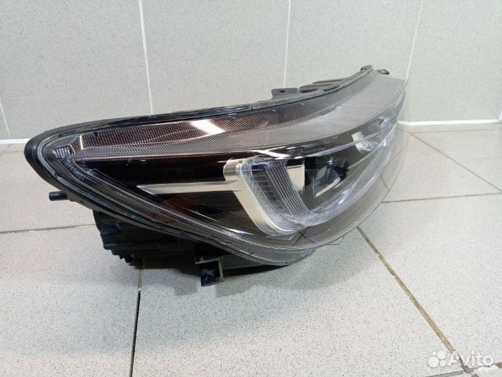 Фара правая Chery Tiggo 8 Pro Max