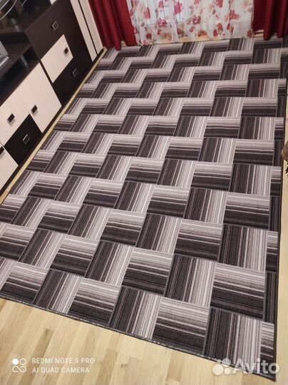 Ковры и паласы новые