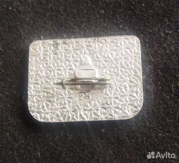 Значок СССР. Автомобиль. Москвич