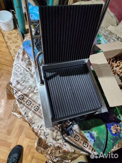 Прижимной гриль