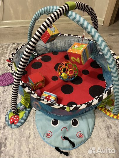 Развивающий коврик