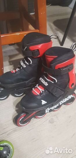 Роликовые коньки