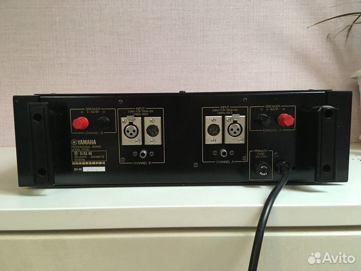 Yamaha P 2100 усилитель мощности