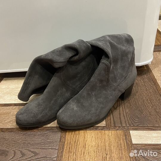 Сапоги женские