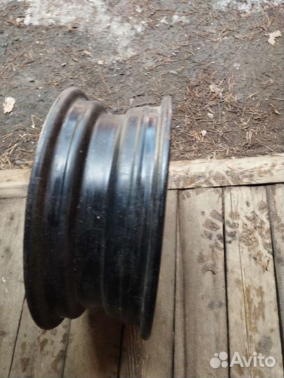 Диск r14 штамповка