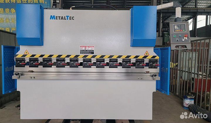 Листогибочный станок MetalTec HBM 63/2500