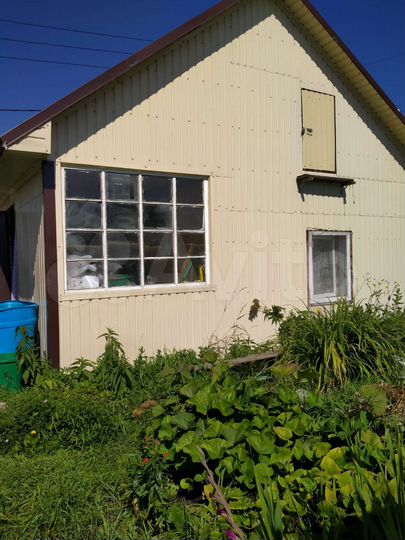 Дача 20 м² на участке 5 сот.