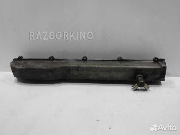 Крышка клапанная Ниссан