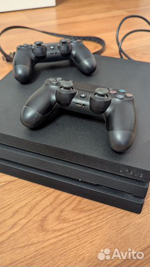 Sony playstation 4 pro 1tb
