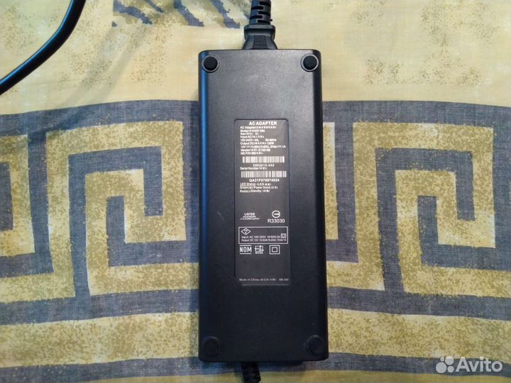 Блок питания X-Box 360 12 В - 10.83 А (135W)