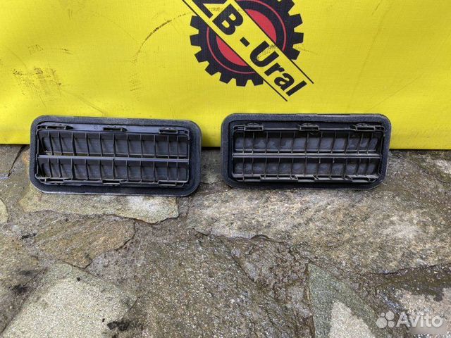 Решетка вентиляционная Hyundai Solaris 1.6 MT