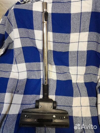 Телескопичнская щётка Redmond пылесоса