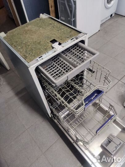 Посудомоечная машина Сименс, Германия. Встраиваема