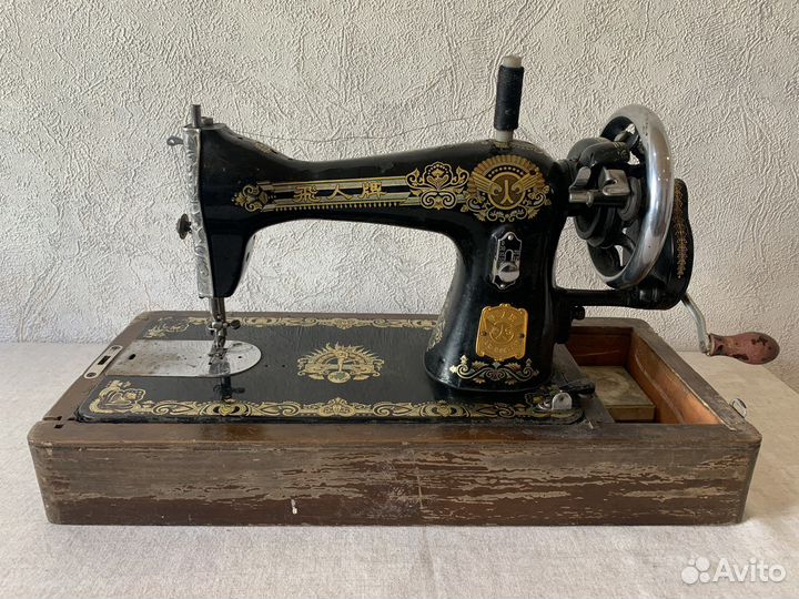 Швейная машинка ручная