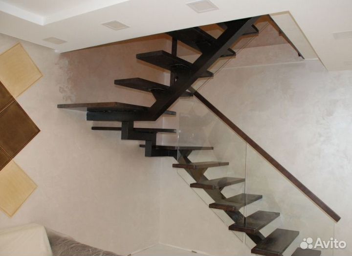 Металлокаркас Лестницы под Обшивку в Дом