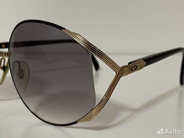 Солнцезащитные очки Christian Dior 2250 48