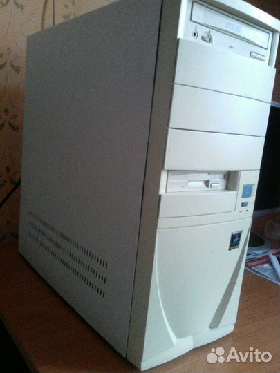 Компьютер