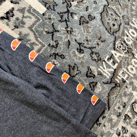 Лонгслив мужской Ellesse