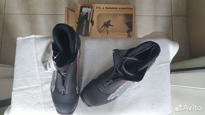 Лыжные ботинки salomon Escape 5 TR 42р+ крепления