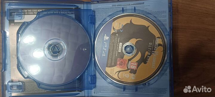 Sony PS4 slim