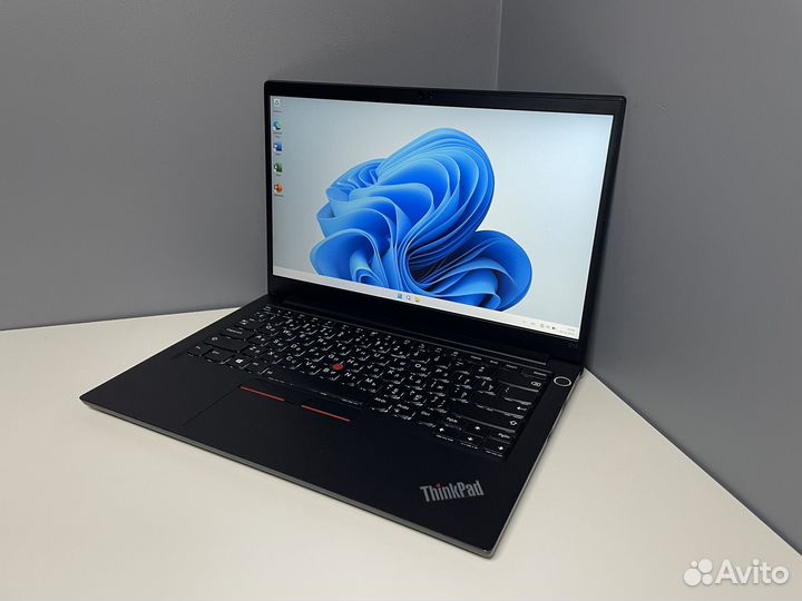 Ноутбук Lenovo ThinkPad E14 G2 I5 1135G7 16/512