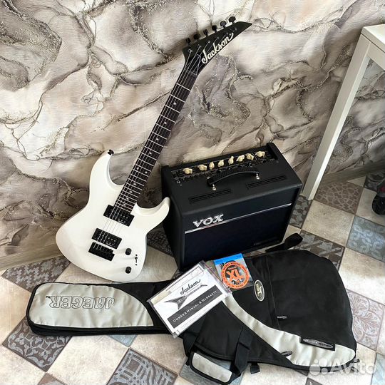 Электрогитара Jackson JS11 Комбоусилитель VOX