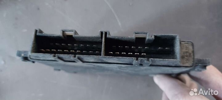 Блок управления АКПП на Mercedes W140