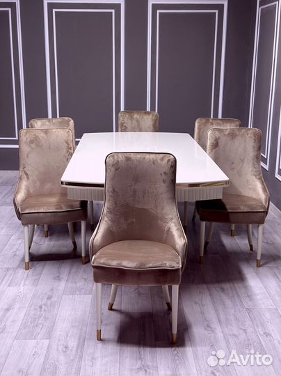 Стол обеденный в наличии\оплата при получении