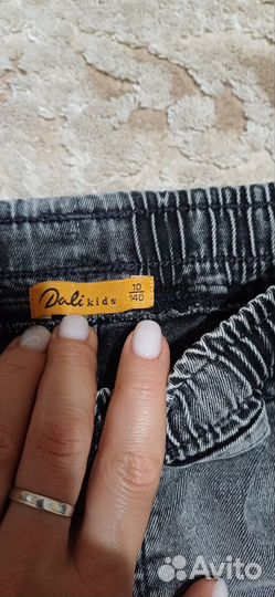 Джинсовые шорты