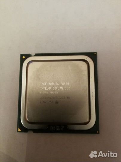 Процессор Intel C2D E8500