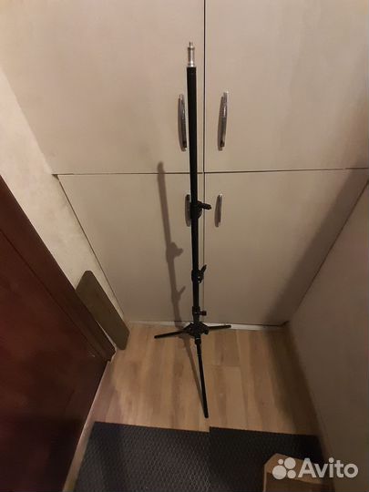 Новый штатив тренога 115 см