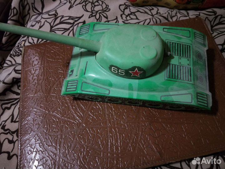 Танк электро-механнический