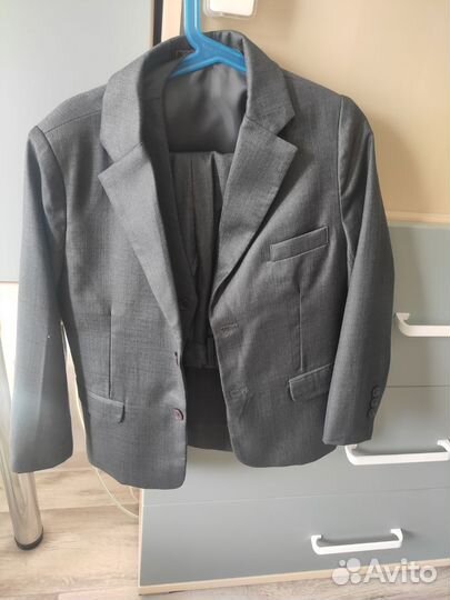 Школьный костюм