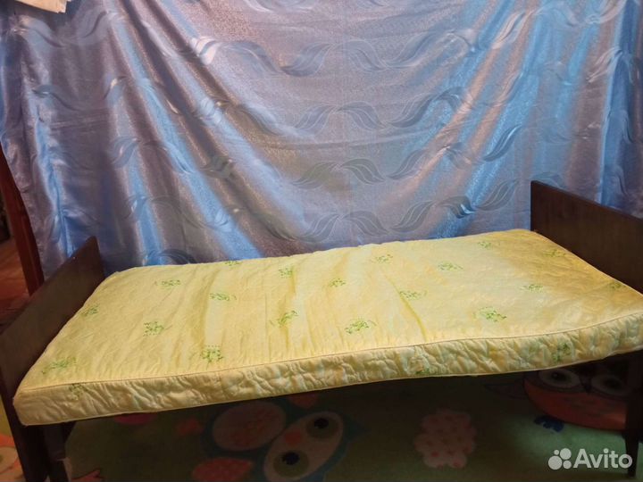 Продам кровать