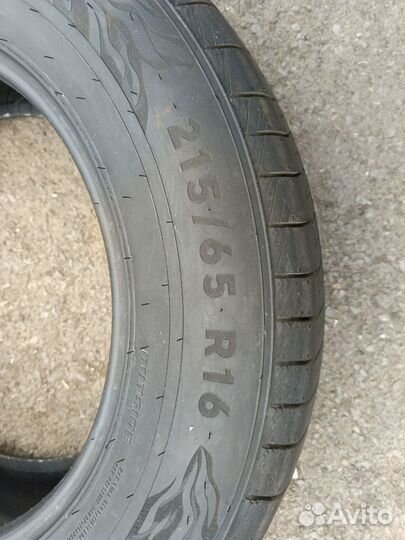 Ikon Tyres Autograph Aqua 3 SUV 215/65 R16