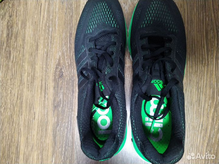 Кроссовки adidas