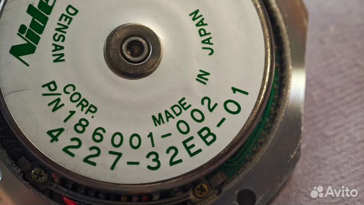 Nidec-Stepper-Motor-от-HDD 4227-32ED-01 япония