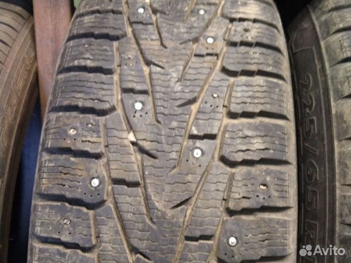 Nokian Tyres Hakkapeliitta 7 225/65 R17
