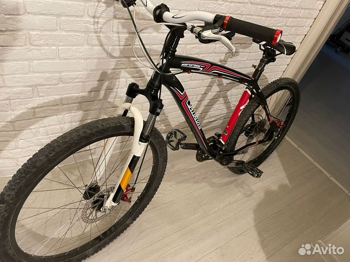 Продам горный велосипед Specialized