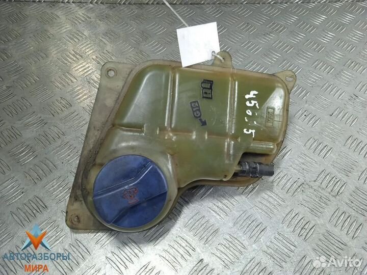 Бачок расширительный Audi A4 B6 2000 8D0121403L