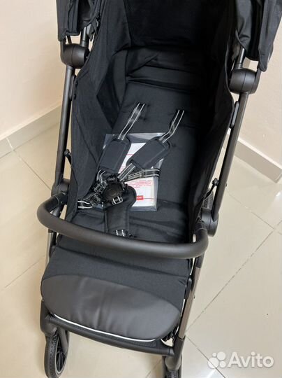 Прогулочная коляска carrello delta