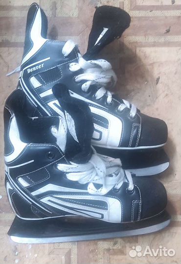 Коньки хоккейные 39 размер