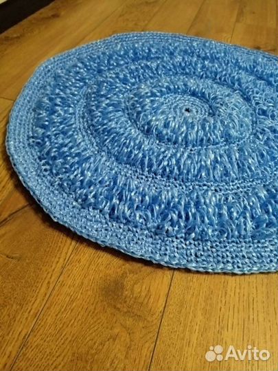 Коврик ручной работы