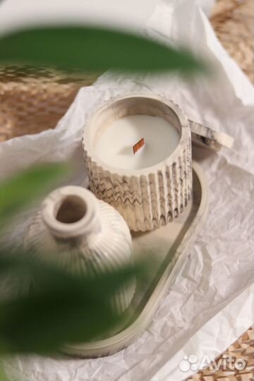 Подарочный набор (свеча, ваза, подставка)