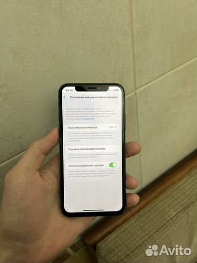 iPhone X, 256 ГБ