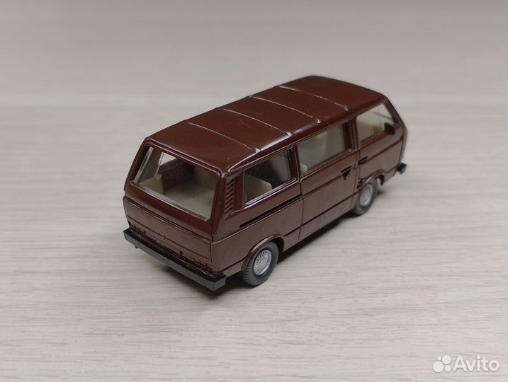 A31.2) Volkswagen Transporter T3 (1980-1990) корич