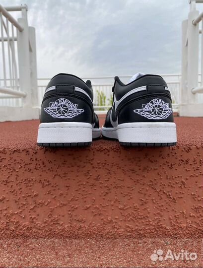 Nike air Jordan 1 low panda